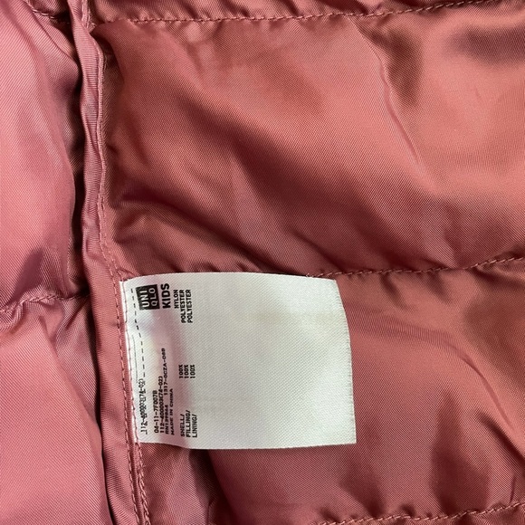 Burgundy puffer jacket - Picture 6 of 8